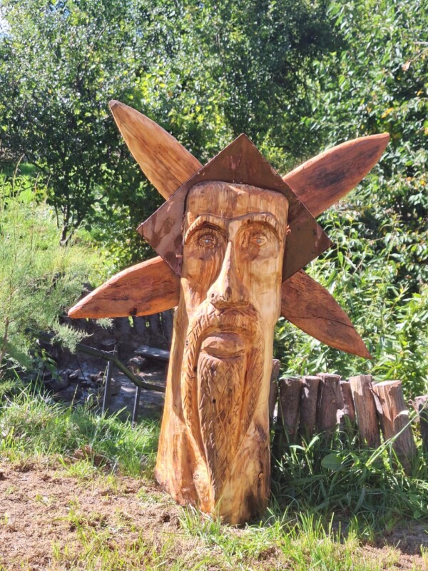 PERÚN